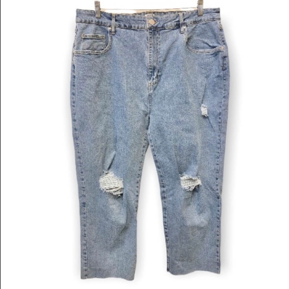 Cotton:On NWT 18 Plus High Rise Straight Jeans Cut Offs, Stretch, Distressed